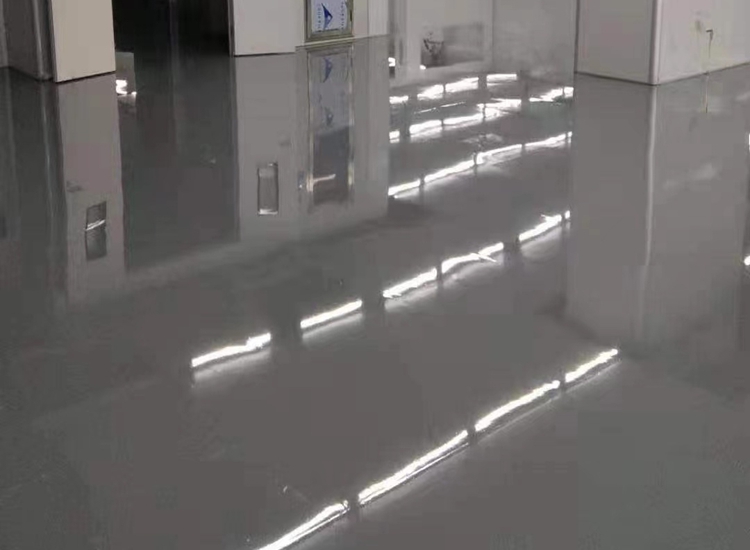 1641611516409027.jpg 環氧砂漿防靜電自流平完工效果2_副本.jpg