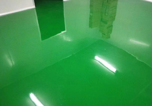 環(huán)氧地坪漆和聚氨酯地坪漆的優(yōu)缺點分別是什么